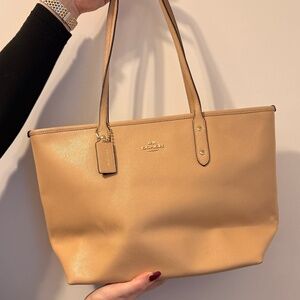 Coach Blush/Beige Pebbled Leather Tote Bag Work Shoulder Bag